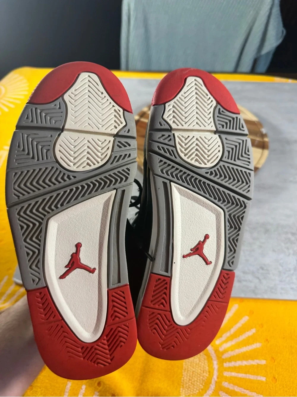 Jordan Air Jordan 4 Kids 5Y  Black/Gray/Red Mid Top Leather